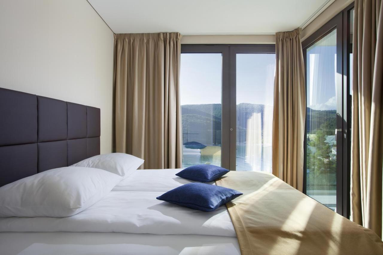 Park Hill Residences *